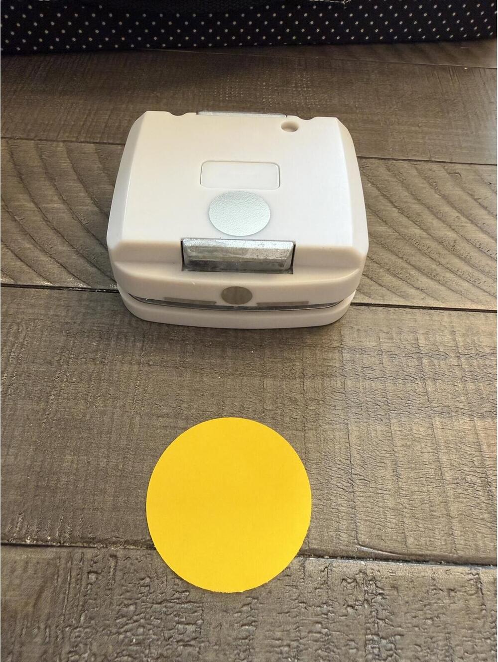 Creative Memories Circle Shape Punch Cartridge